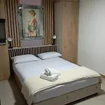 Hotel Lares 70 Laureles