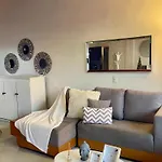 Apartamento Moderno En Laureles - Medellin