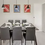El Poblado 4 Bedroom 3 Bathroom Private Terrace