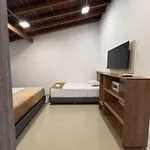 Vida Hostel
