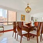 Medellin, Laureles - Luxury Penthouse, 5-Min Zona Rosa, 5 Balconies, Panoramic City Views