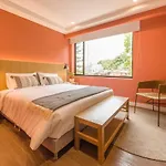 Elegant Space In El Tesoro Recharge In Comfort 308