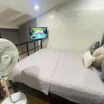 Apartamento Pequeno La 70 Estadio Laurles