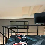 Apartamento Pequeno La 70 Estadio Laurles