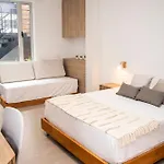 Zenia 70 Living & Suites