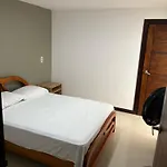 Medellin Cerca A Plaza Mayor