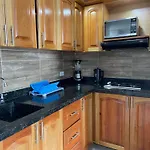 Apartamento nuevo, moderno , elegante y muy bien ubicado , en Medellín laureles