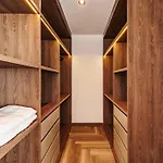 Impresionantes Aptos En Edificio Morph Con Vista Increible A El Poblado