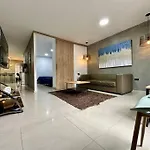 Apartamento Moderno En Laureles De 3 Habitaciones