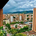 1 Bed Apt W Ac In Laureles