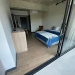 Apartamento Con Vista Y Aire Acondicionado Cerca A El Tesoro