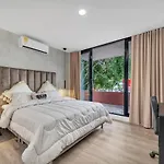 Moderno-Central El Poblado Apartamento