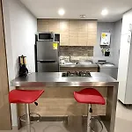Hermoso Apartamento, En El Poblado