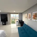 Hermoso Apartamento, En El Poblado