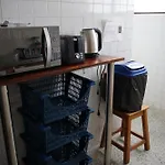 Roomies House By Rincon
