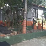 Apartamento De 2 Habitaciones En Robledo A 20 Minutos Del Centro