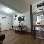 Apartament E1 Aire Acondicionado 100Mt2, 4 Habtaciones En La Mejor Zona, Laureles Estadio