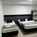 Hotel Laureles Aburra