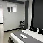 Hotel Laureles Aburra