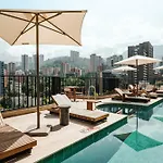 Heiss Hotel