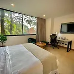 Nomadic Suites