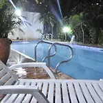 Las Rosas Hotel Boutique