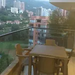 Comfortables suites en el Poblado Balsos