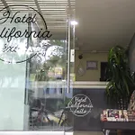 Ayenda 1244 Hotel California