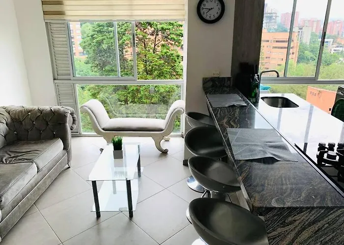 Nice Apt 2 Bed/ 2Bath On 14Th Floor By Provenza !