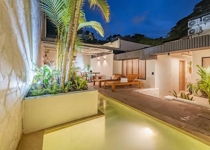 Provenza 6 Bedroom House By Housy Host