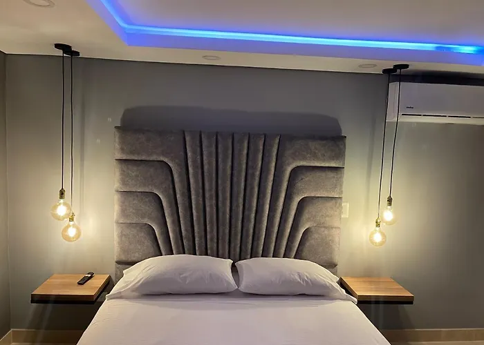Soho Deluxe