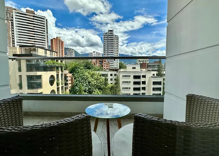 1101 El Poblado! Two Balconies & A Beautiful View