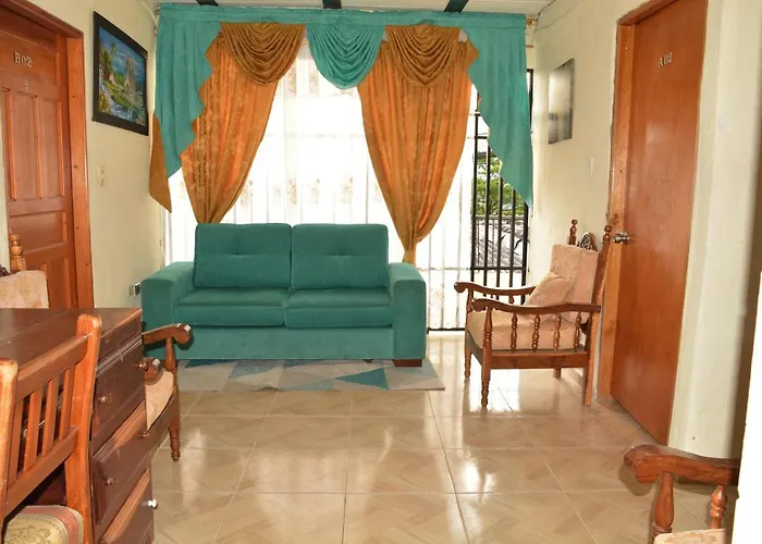 Paisa House