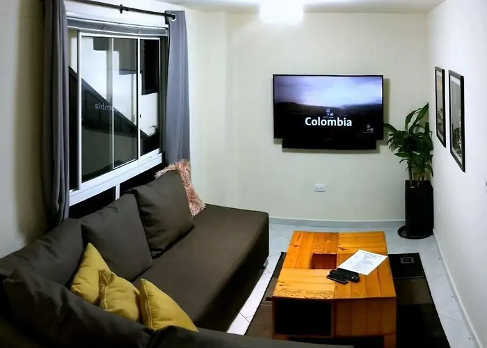 Hermoso Apartamento En Santa Lucia 202, 2 Hab