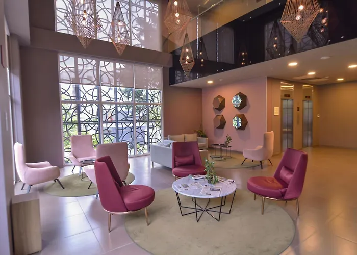 City Express Plus By Marriott Medellin Colombia