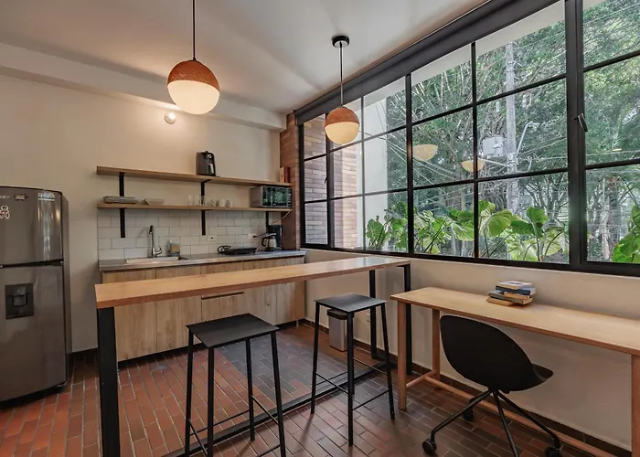 The Somos Flats Laureles