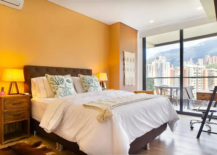 Penthouse El Poblado, Hermosa Vista, Dos Alcobas