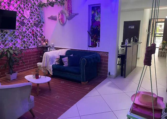 Hotel House