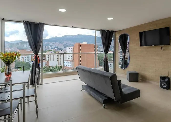 Balcon En Laureles, Ac, Piscina, Estacionamiento 601