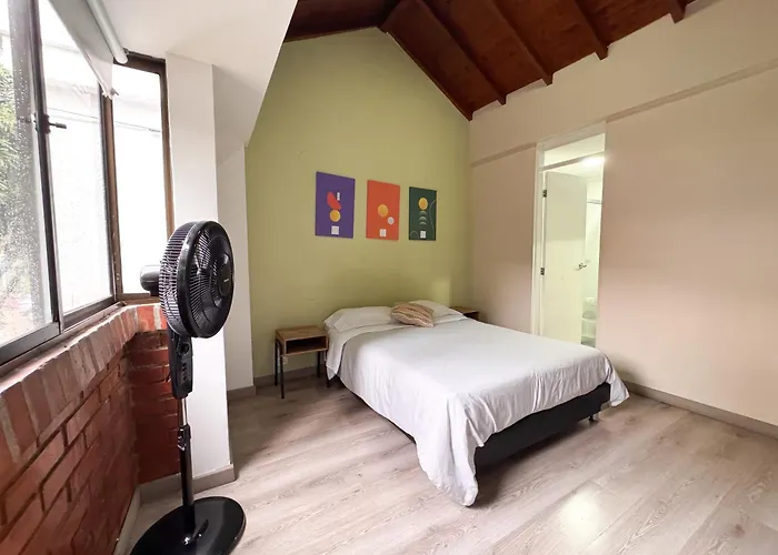 Alojamiento En Apartamento Cerca A Provenza - M203 By Roots Rentals