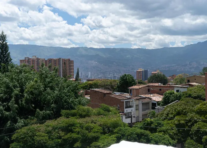 Alojamiento En Medellin