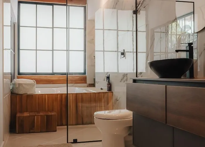 Apartasuite De Lujo Con Jacuzzi Privado El Poblado