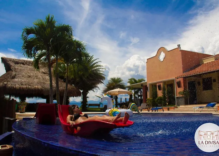 La Divisa Finca Hotel
