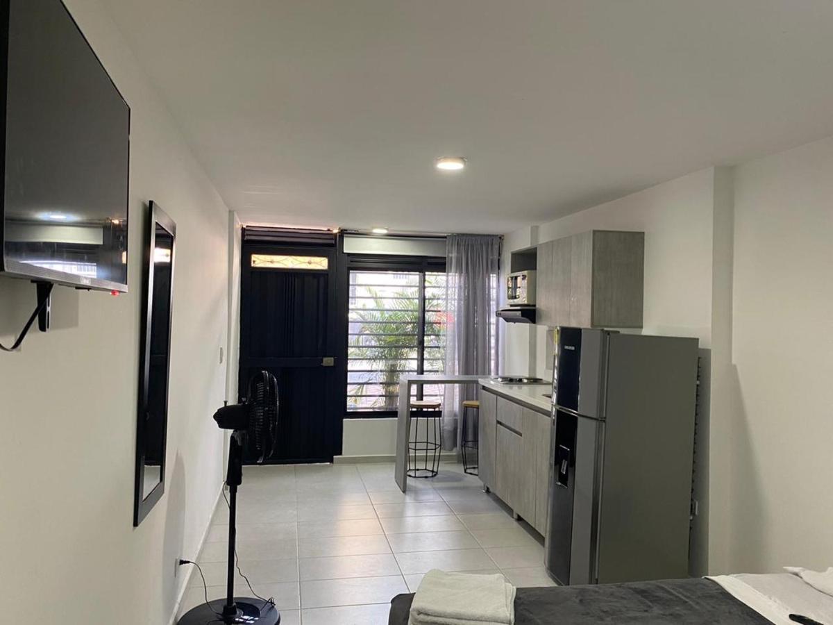 Vivvo 80 * Medellín