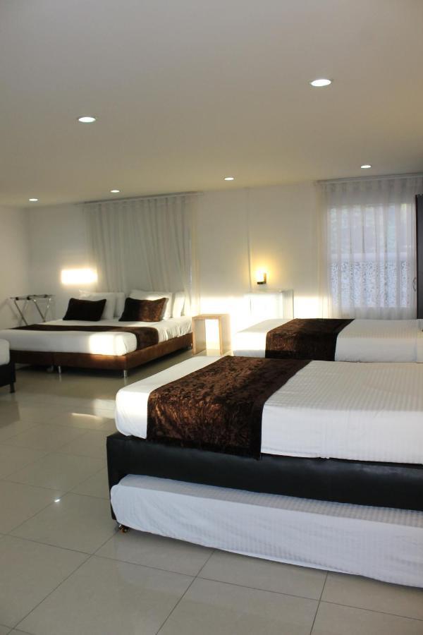 Boutique Rosas 5 G 4*