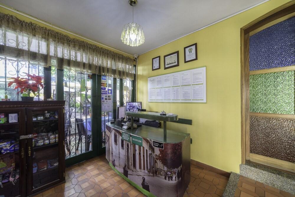Ayenda Habana Vieja 1221 Hotel 3*