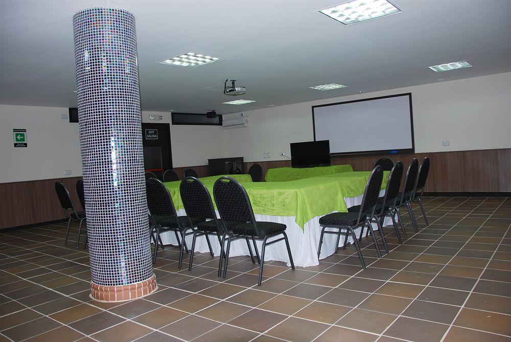 Hotel Acqua Medellin