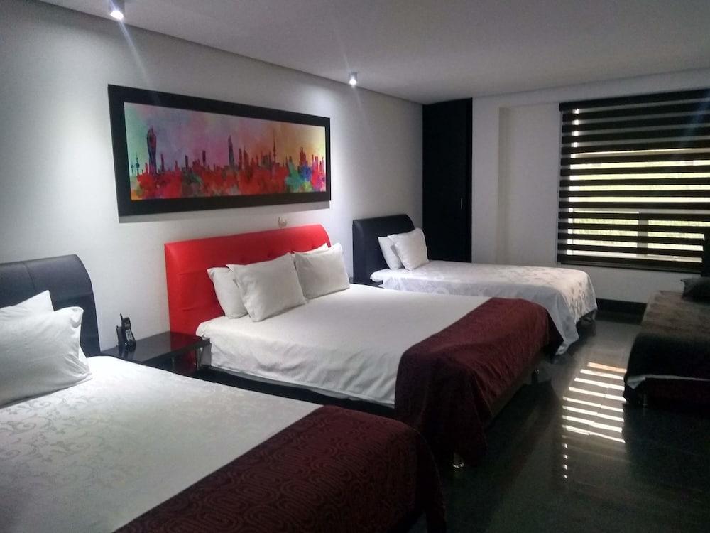 Hotel Merlott 70 3*