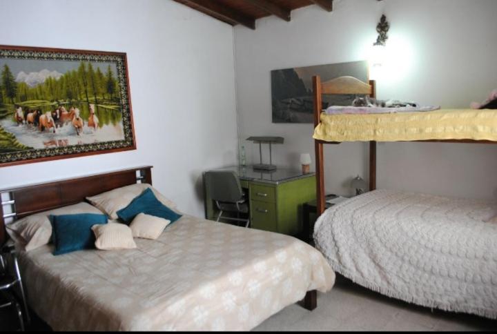 Habitación en casa particular Sector Estadio