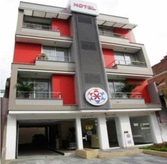 Primavera Plaza Hotel